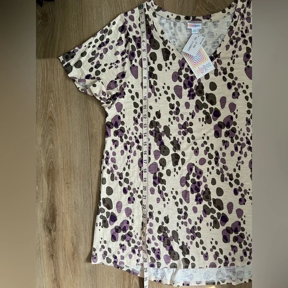 LULAROE Christy T Top NWT - Picture 5 of 8